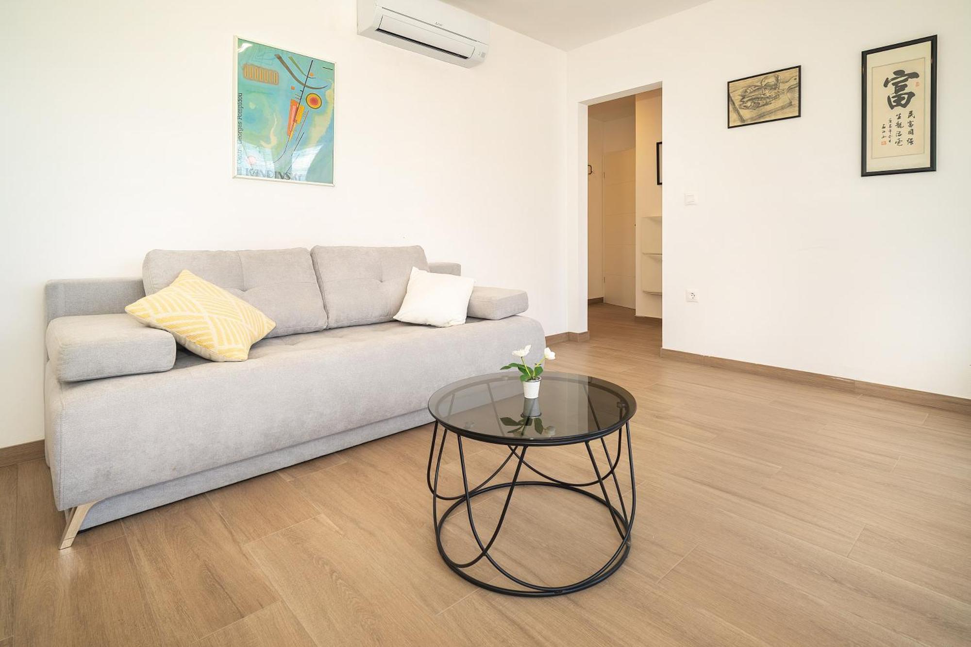 Poolside Apartments Anabella Baška Екстериор снимка