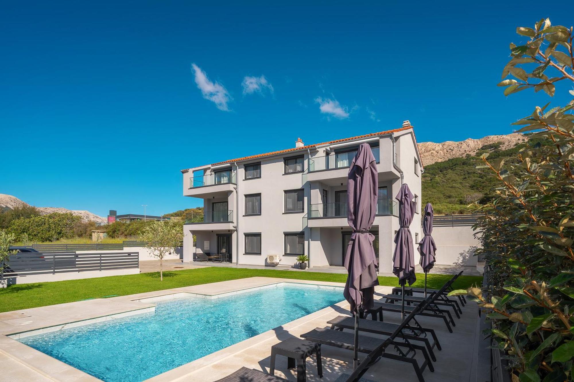Poolside Apartments Anabella Baška Екстериор снимка